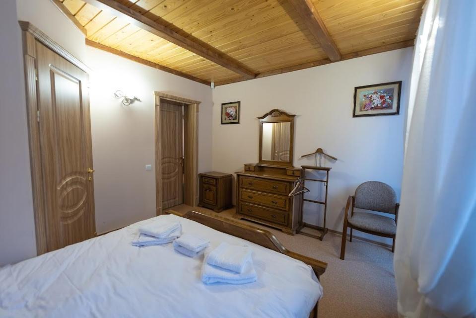 Villa Venterivka 2 ตาราริฟ ภายนอก รูปภาพ